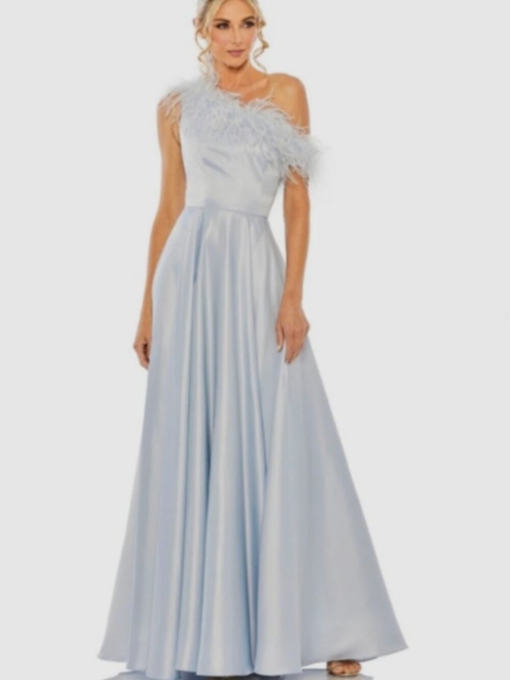 MAC DUGGAL 11684 ASYMMETRICAL FEATHER NECKLINE LIGHT BLUE GOWN sz 4